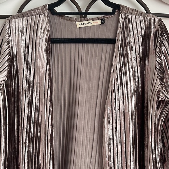 ORIGAMI BY VIVIAN VELVET WITH LACE CARDIGAN/DUSTER SIZE M/L - Picture 2 of 8